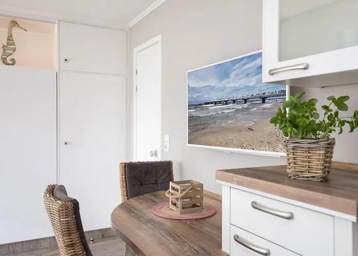 Rosenstrasse 3-5 Meeresrauschen グレーミッツ